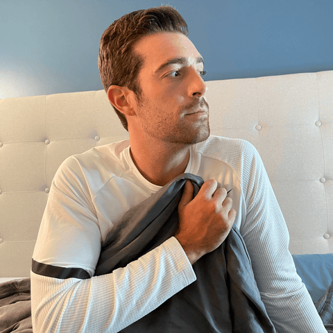 Breeze™ Cooling Weighted Blanket - Size: TWIN 60x80 Weight: 15 lb Colour: Grey by Gravid