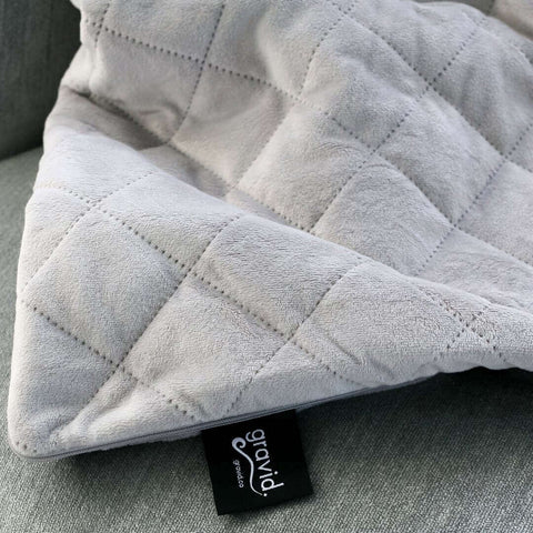 Night Owl Bundle - Size: TWIN 60x80 Weight: 15 lb Colours: Grey UltraPlush + Grey Breeze by Gravid